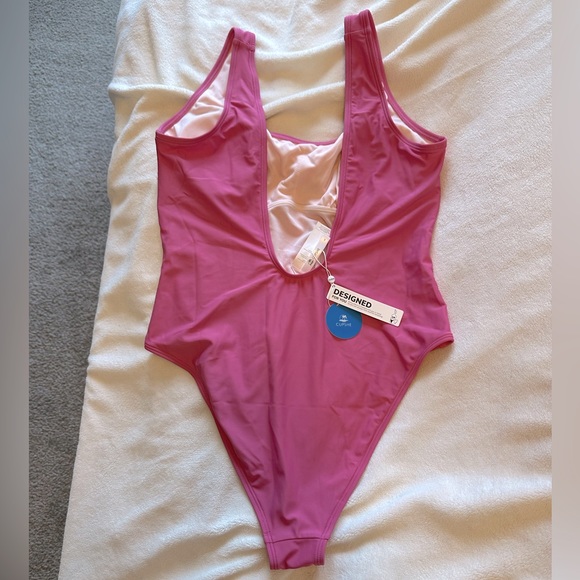 Women’s Cupshe Pink Cheeky One piece size Large NWT - Picture 2 of 2